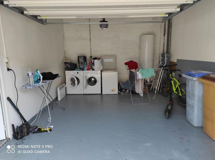 38 Maison Entiere,Place De Parking Et Garage Pour Moto Velo A La Demande Dunkierka Zewnętrze zdjęcie